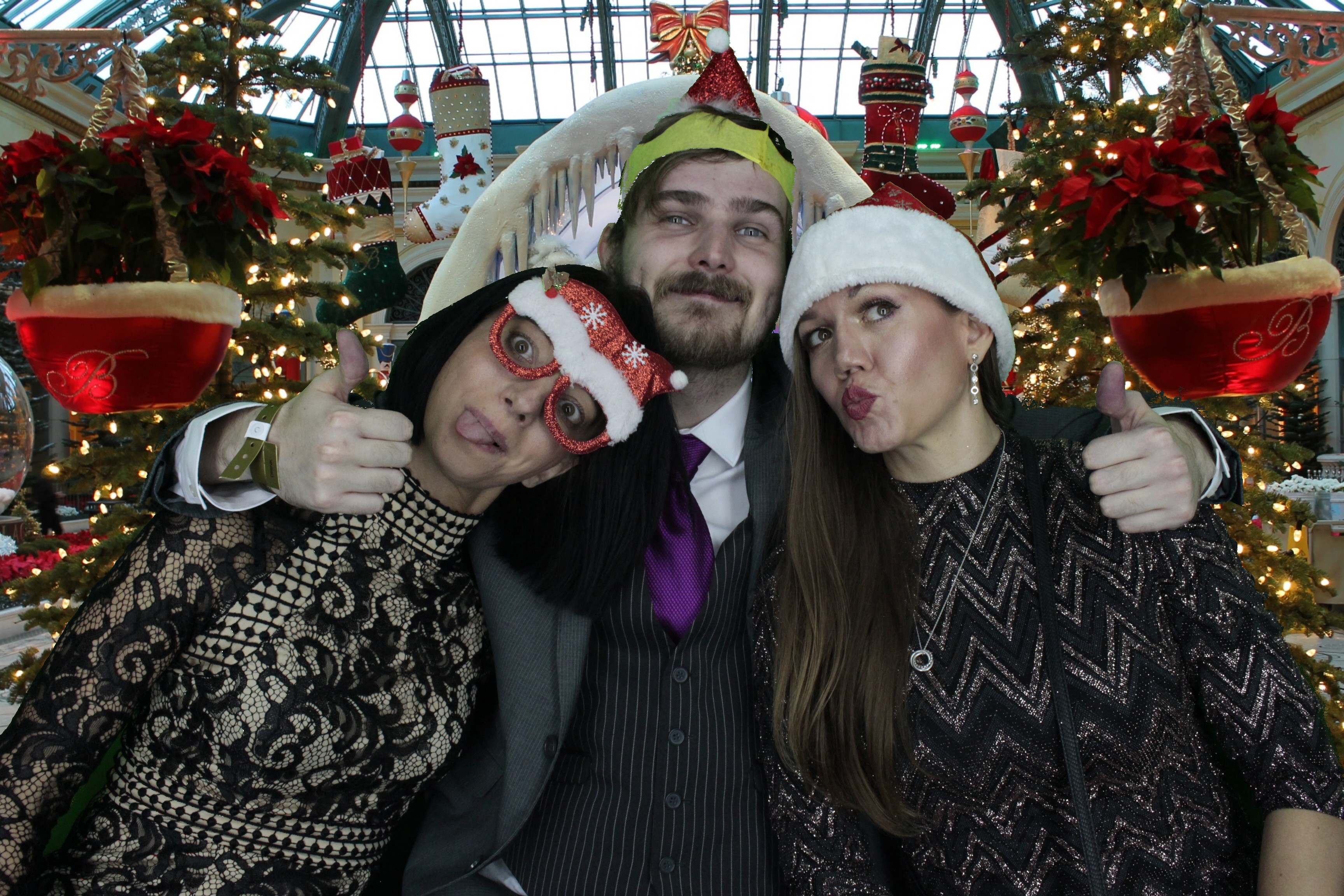Domestic and General Christmas Party 2019 | View more photos from the event at gallery.myphotoboothexperience.co.uk/u/MyPhotoBoothExperienceLtd/Domestic-and-General-Christmas-Party-2019